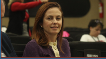 1ª Tesoureira da Ampcon acompanha lançamento do Portal Piso Nacional da Educação do TCE-MG  